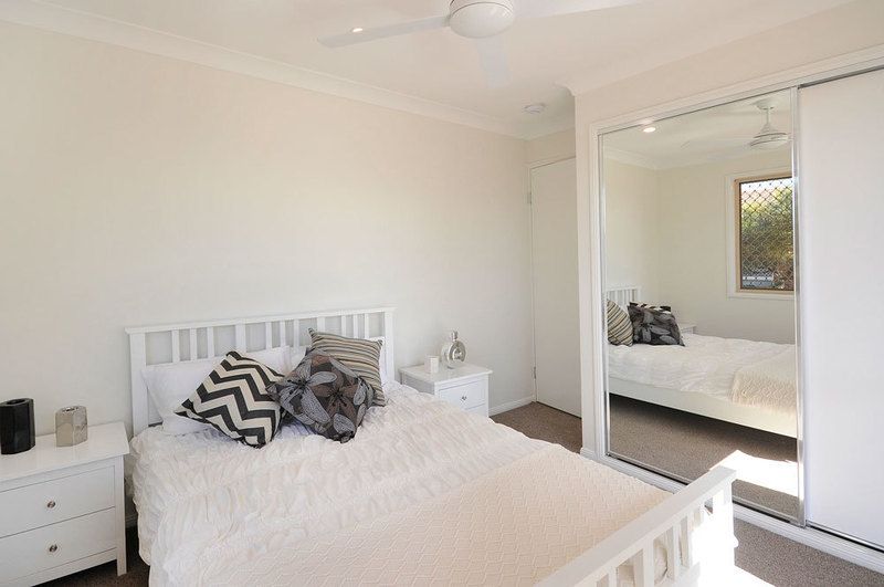 Retire in an established and welcoming community in a modern unit