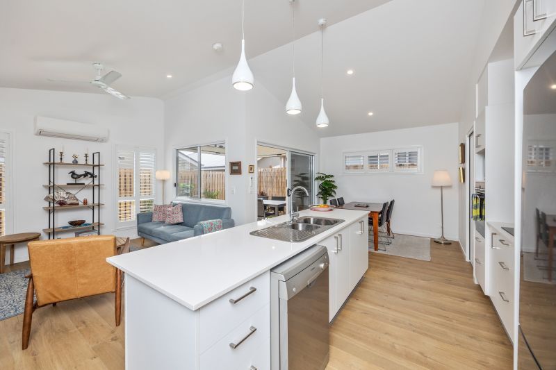 Corner Block - Private Alfresco Living