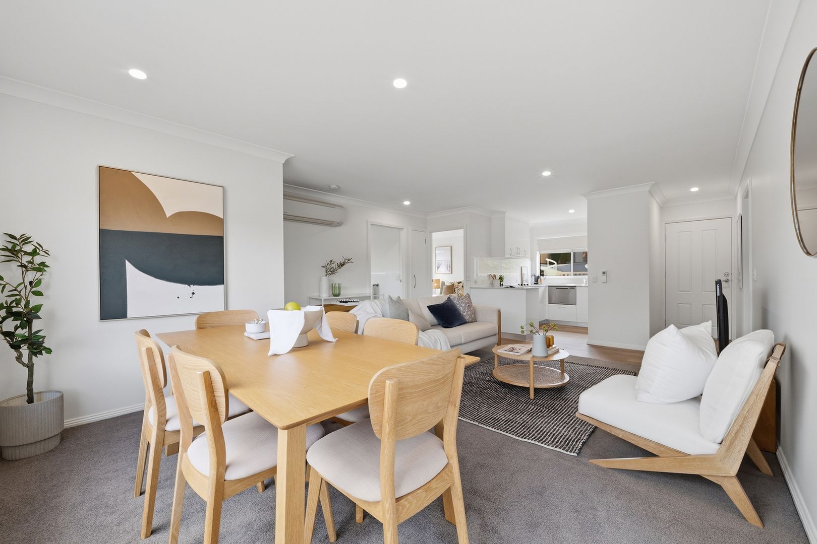 Westerly Facing Villa With Attached Garage