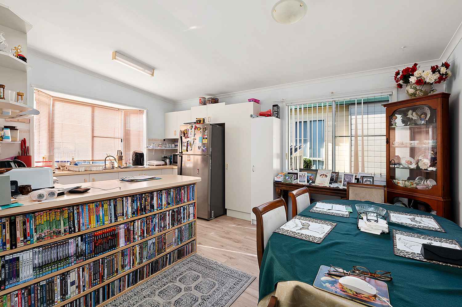 Convenience at Broadlands - Beautiful Home - Two Big Bedrooms