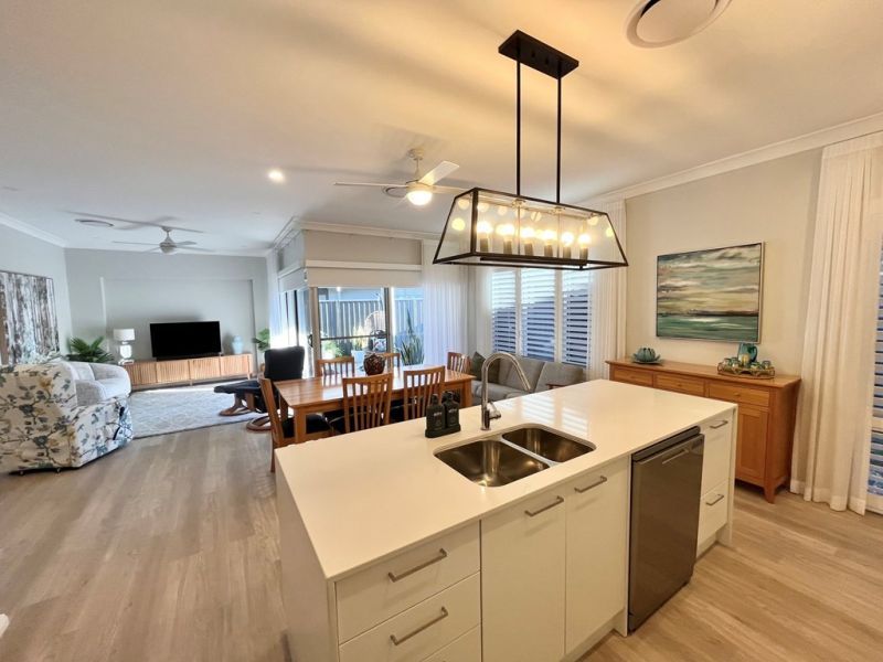 YOUR MODERN OASIS