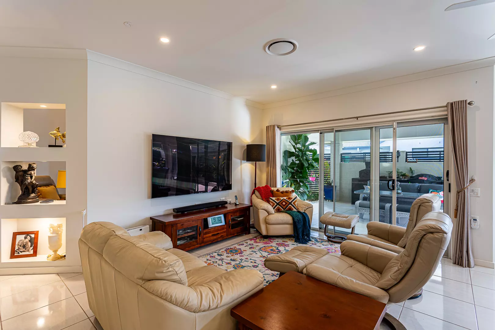 Degas III- by Palm Lake Resort Tea Gardens