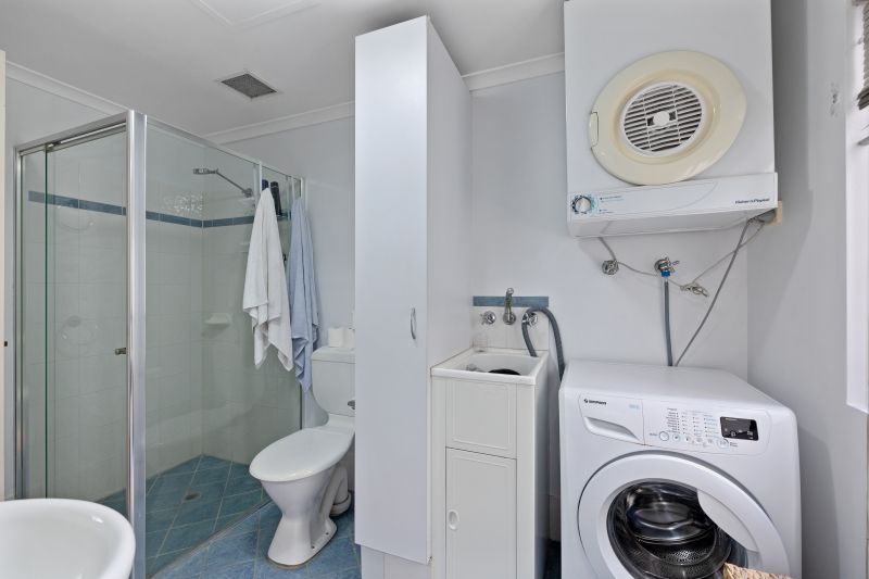 Central Spacious Living, with Resort-Style!