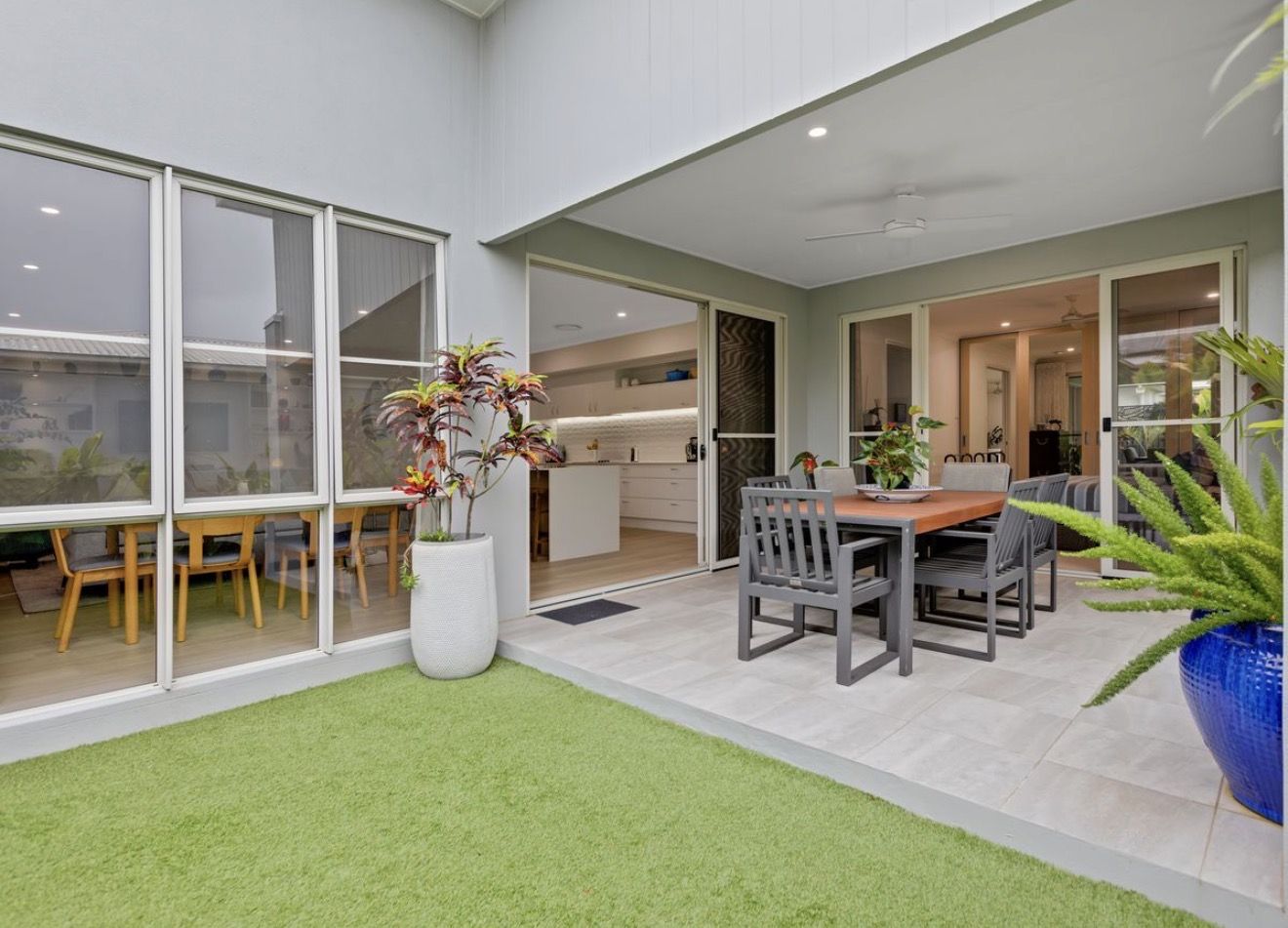 Halcyon Nirimba Home 65 