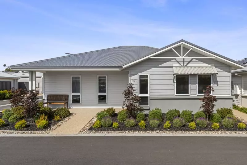 Desirable Location  – Space, Privacy and Comfort