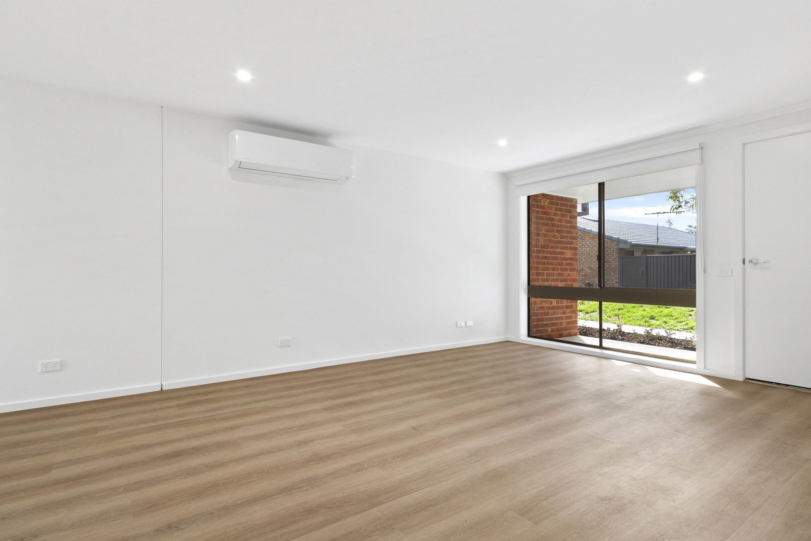 Relaxed Living, Modern Finish