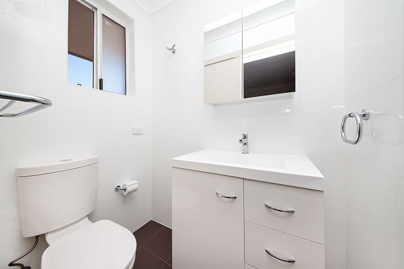 Modern, Serviced One-Bedroom Apartment