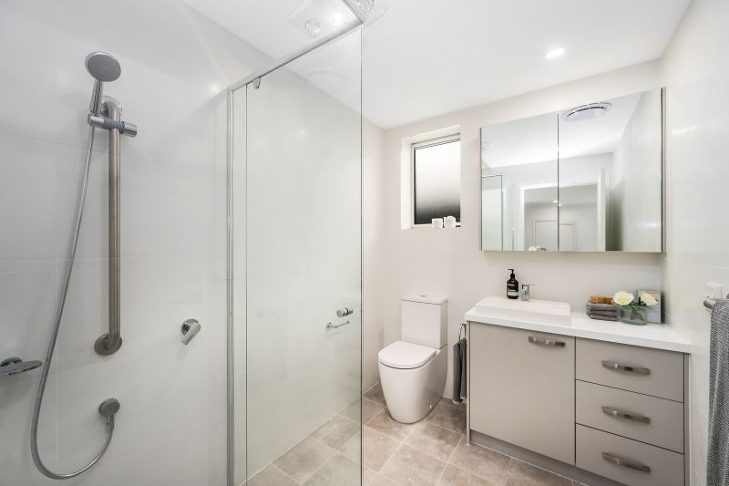 Brand new, spacious villa with stunning views in a vibrant community!