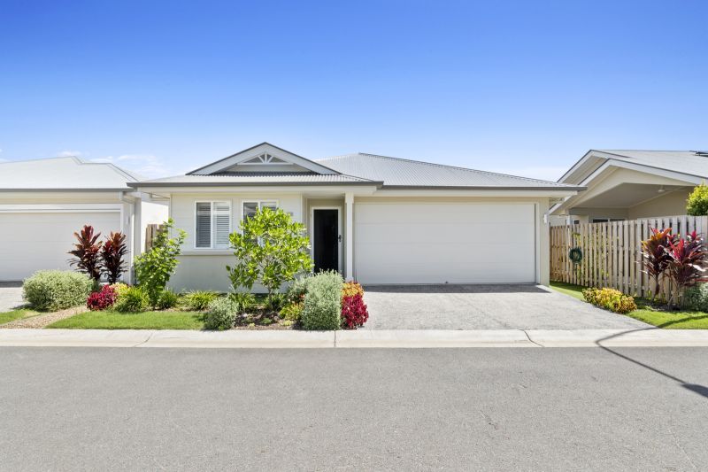 Tranquil Two Bedroom + Study