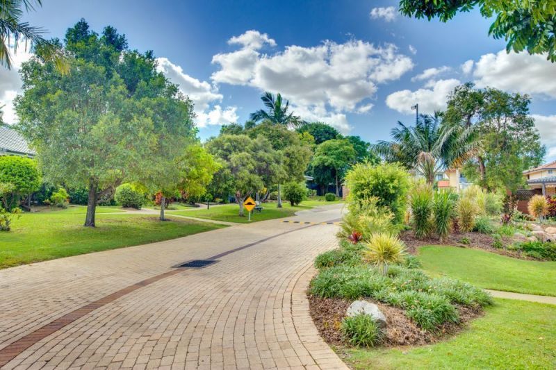 Well-presented Two Bedroom Unit at Greenleaves Retirement Village