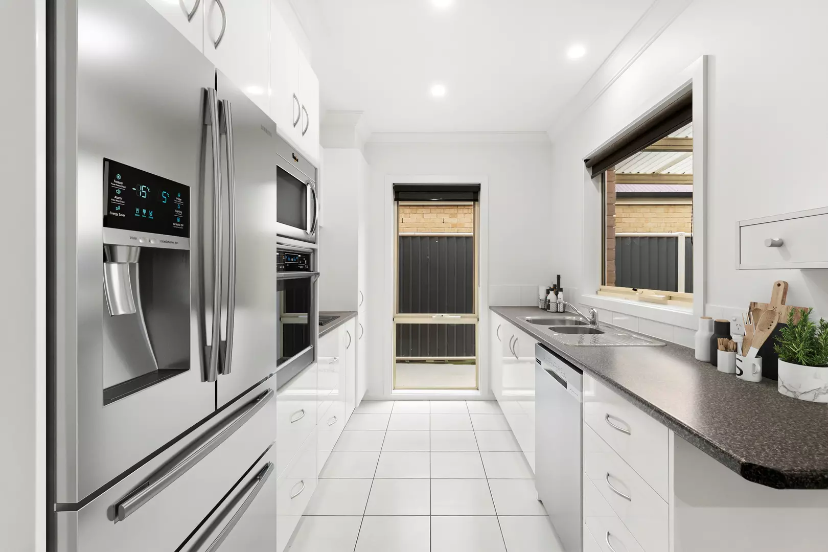 Modern Three Bedroom Villa with Alfresco Area