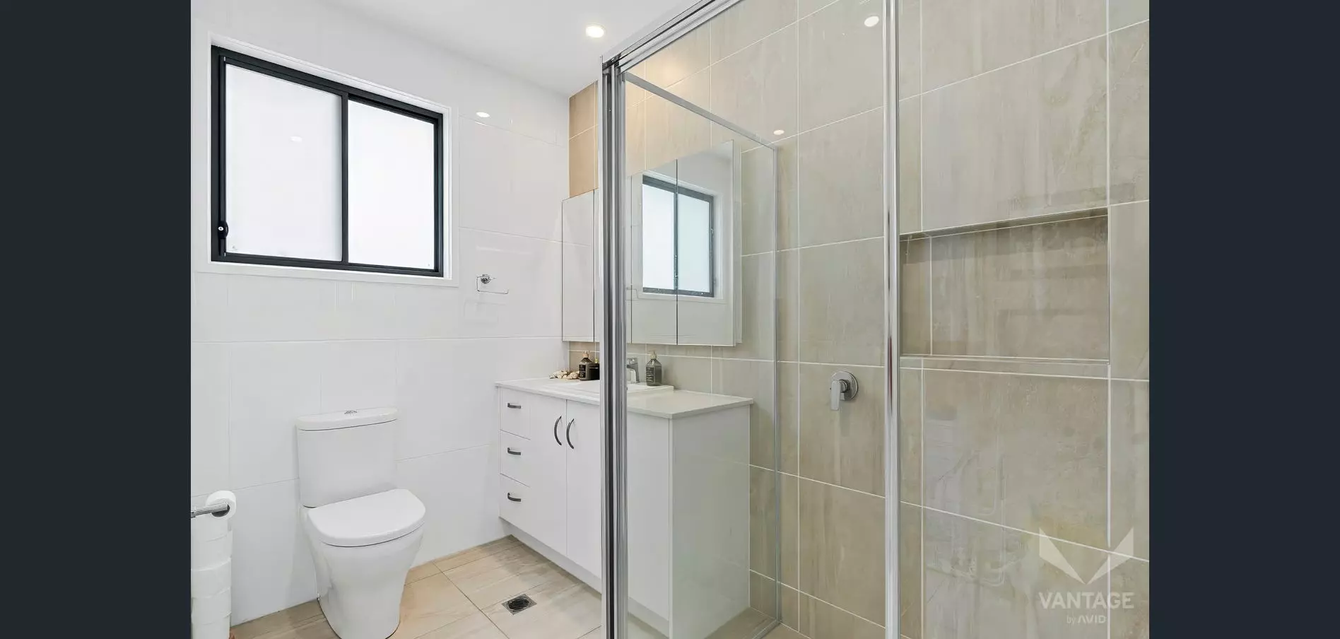 2 bed home in Luxury over 50s community