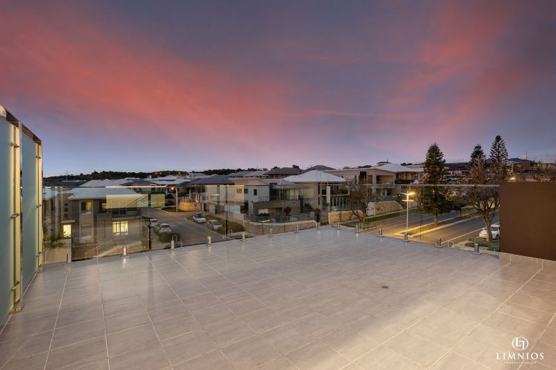 Seaside Living At It's Best!