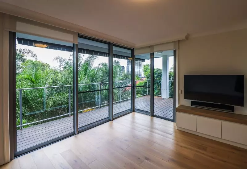 UNDER OFFER 2 Bedroom plus study nook Beauty so Private & Tranquil!