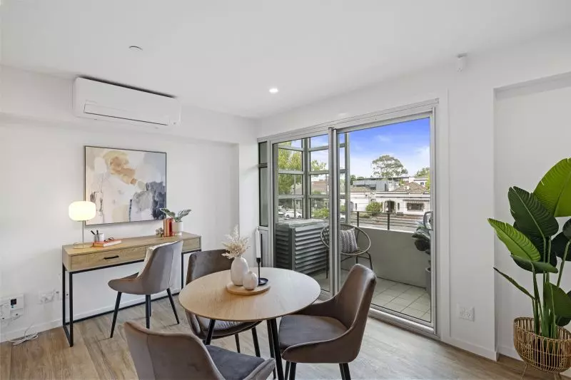 South Facing one-bedroom apartment
