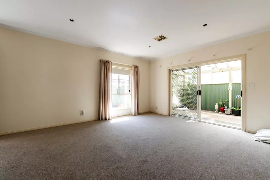 Solar System with Battery - Three Bedroom