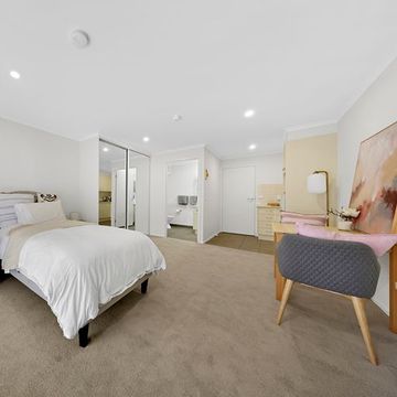 Studio |Serviced Apartment 404