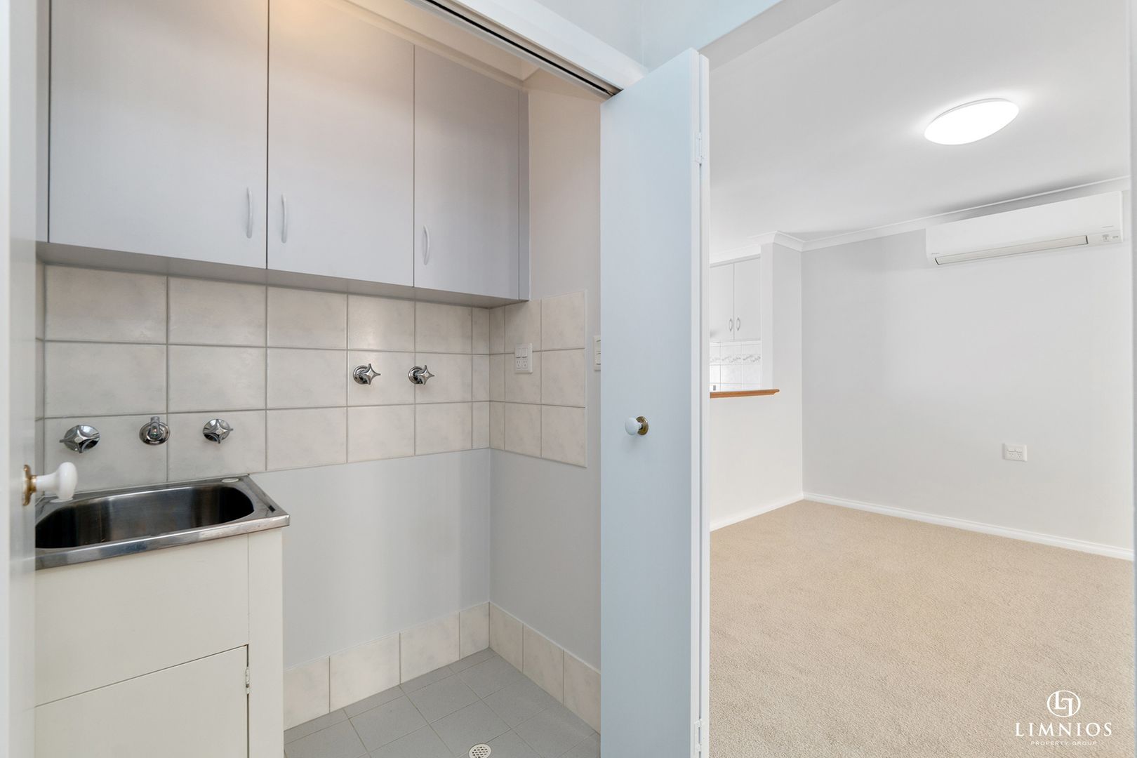 SOLD.  Live your best life in this light & bright villa in a fabulous coastal location!