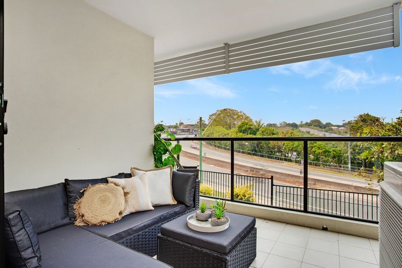 North-facing apartment with ample natural light