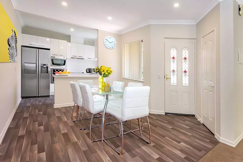 Presents like it is brand new...