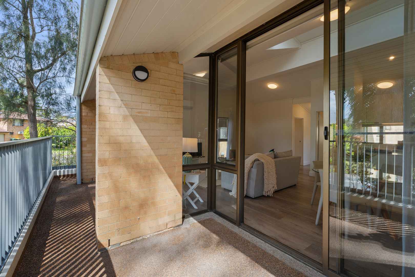 Well-Designed Apartment with Lovely Outlook - Unit 44