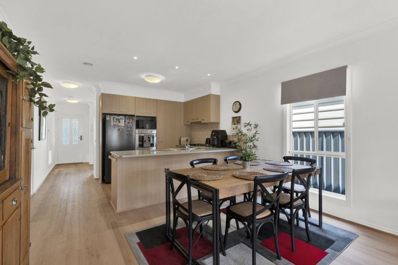 Lifestyle Communities Brookfield - Warm & modern appeal