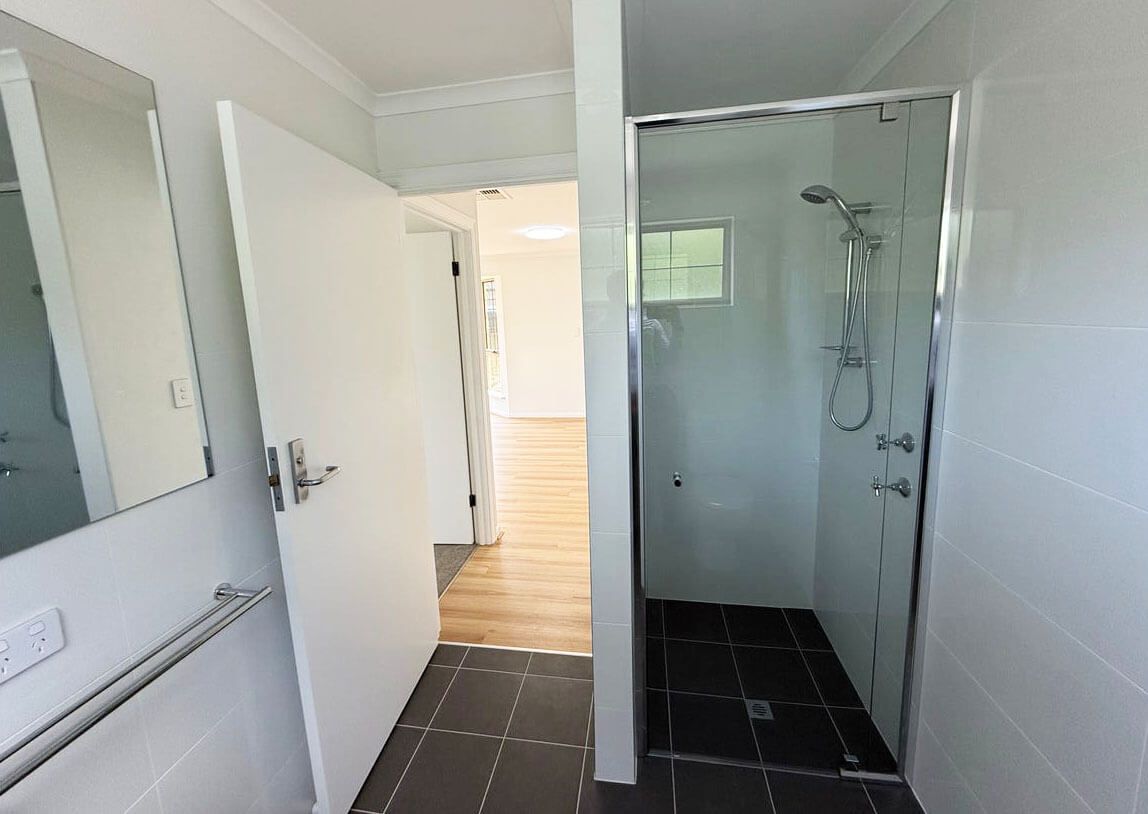 Fully refurbished 2-bedroom unit available now in Walkerville!