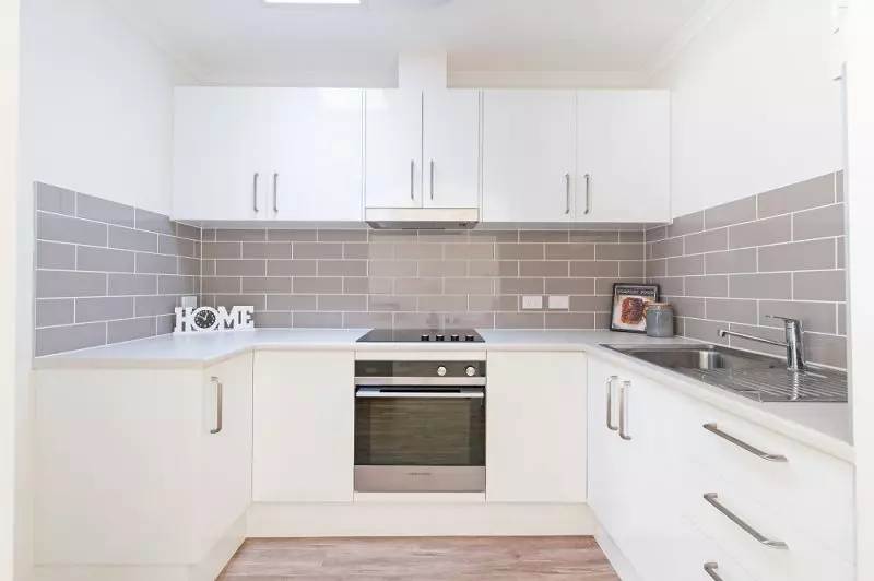 Live in this lovely unit while accessing the level of support you need when you need it!