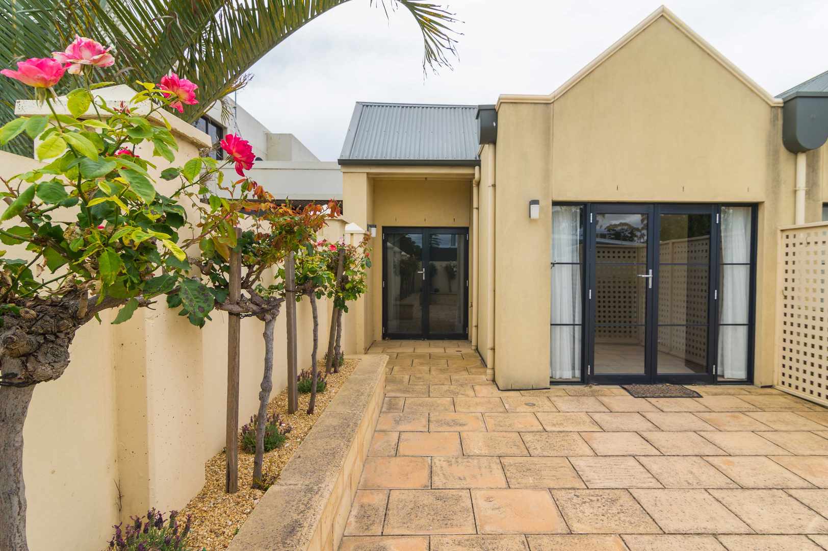 Try our obligation-free 28 day respite care at Wisteria Grove