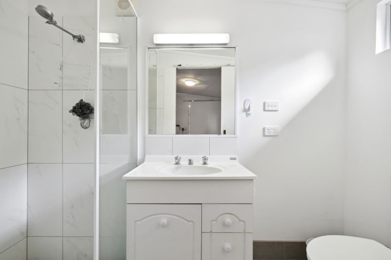 Renovators Delight- Neat & Tidy 2 Bedroom Home