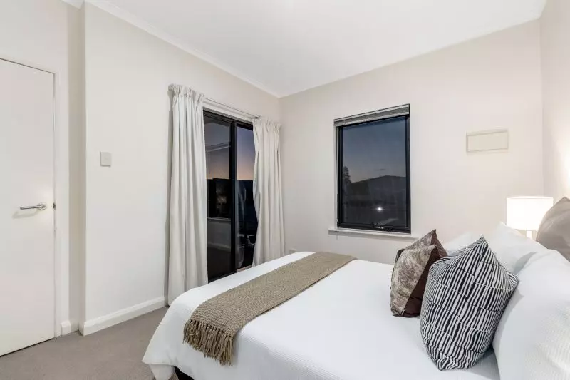 Modern Living in Prime Location!