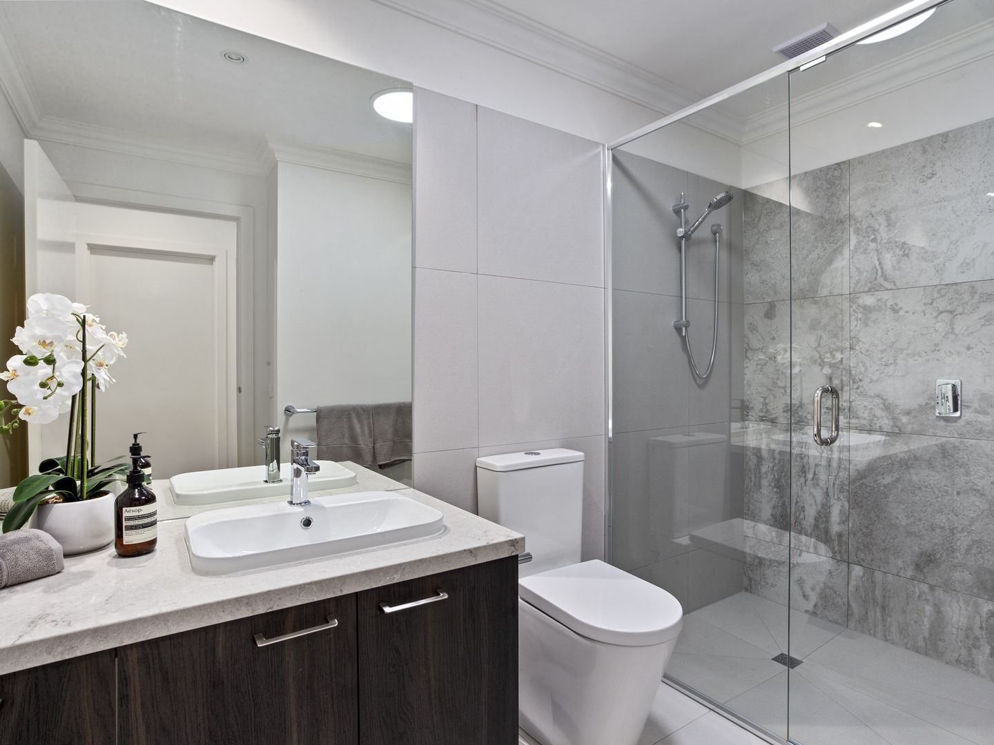 Luxury Living At It's Finest!