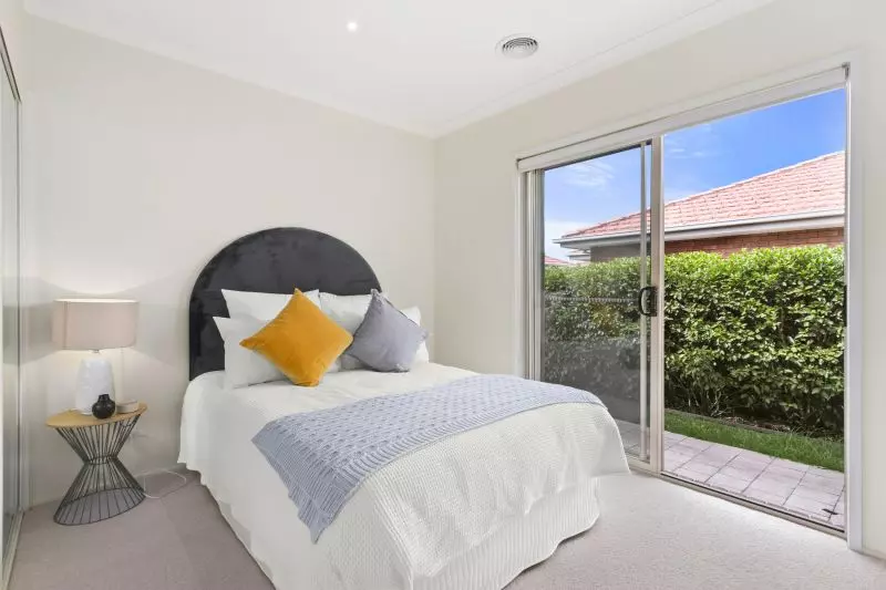 Stylish, 2-bedroom, modern villa close to the shops