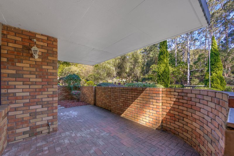 Sunny, Spacious and Close to Village Life