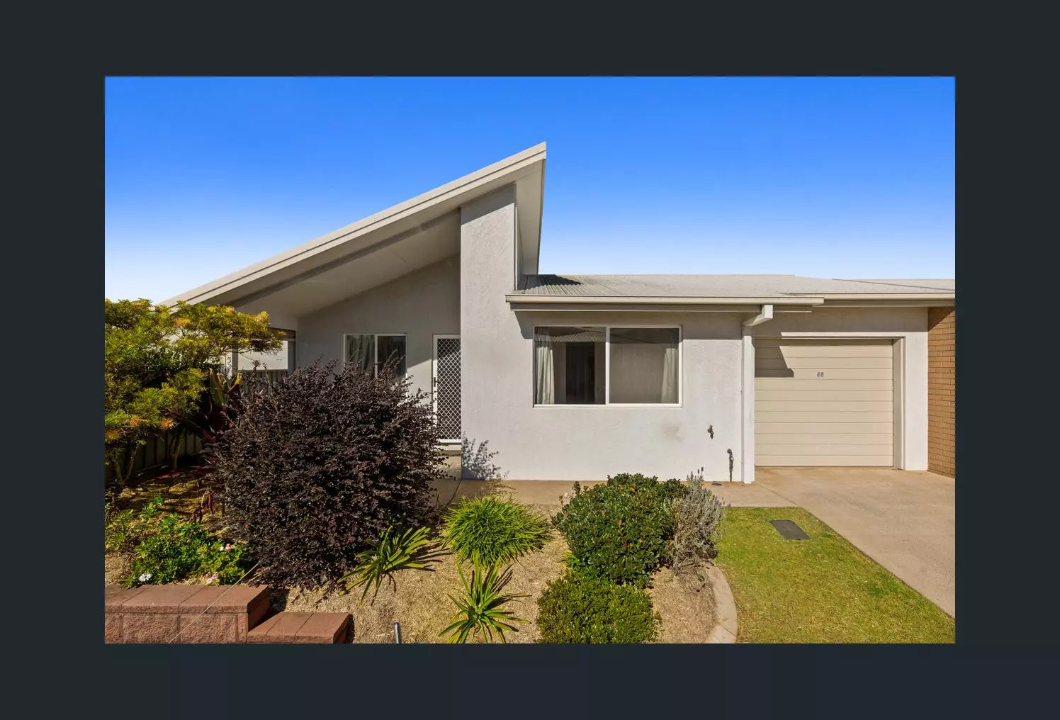 Newly Renovated Watervale 3