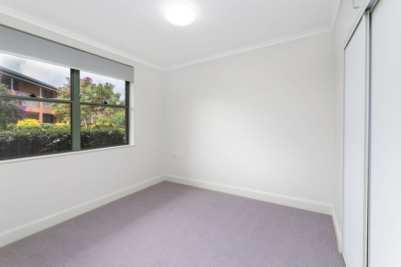 Stylishly refurbished garden style unit with level access throughout, close to all amenities