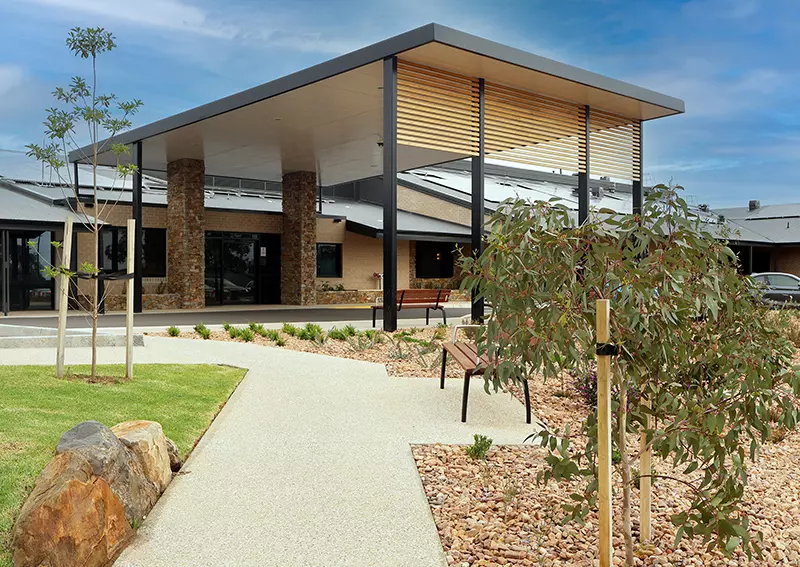 Resthaven Bellevue Heights is located adjacent to the Sturt Gorge, close to shopping and lifestyle experiences