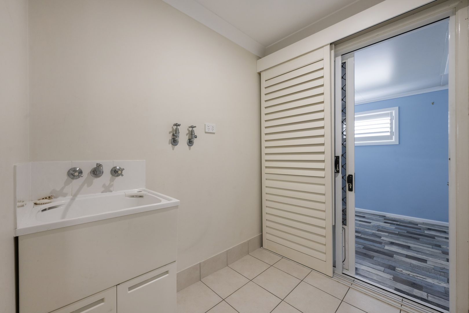 Very Spacious, beautifully presented home