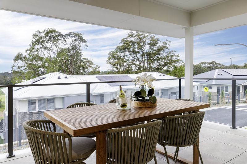 Brand-new villa with golf course views