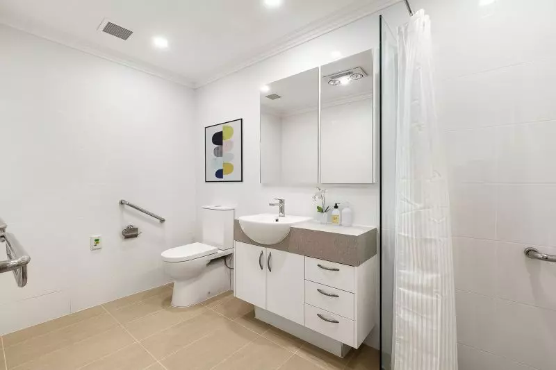 Serene views - Level 3 one-bedroom apartment