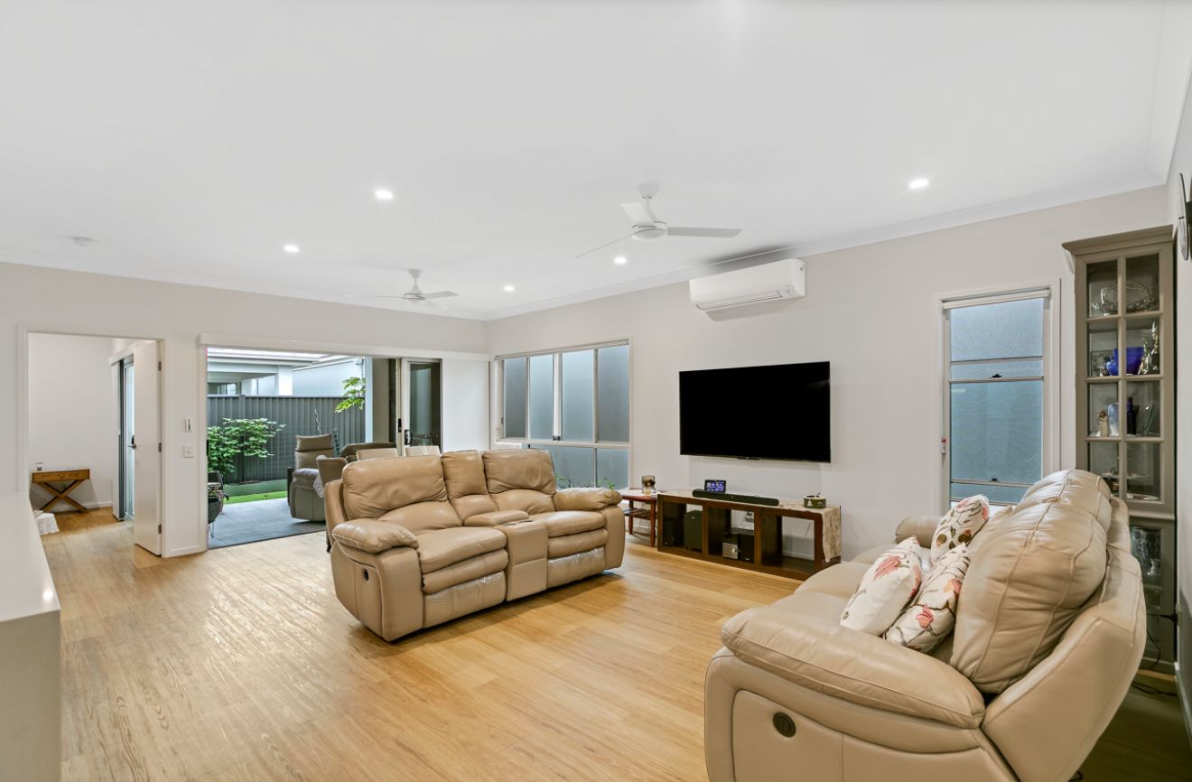 Halcyon Nirimba - Home 208 - Over 50’s Luxury Resort (Avoca design)