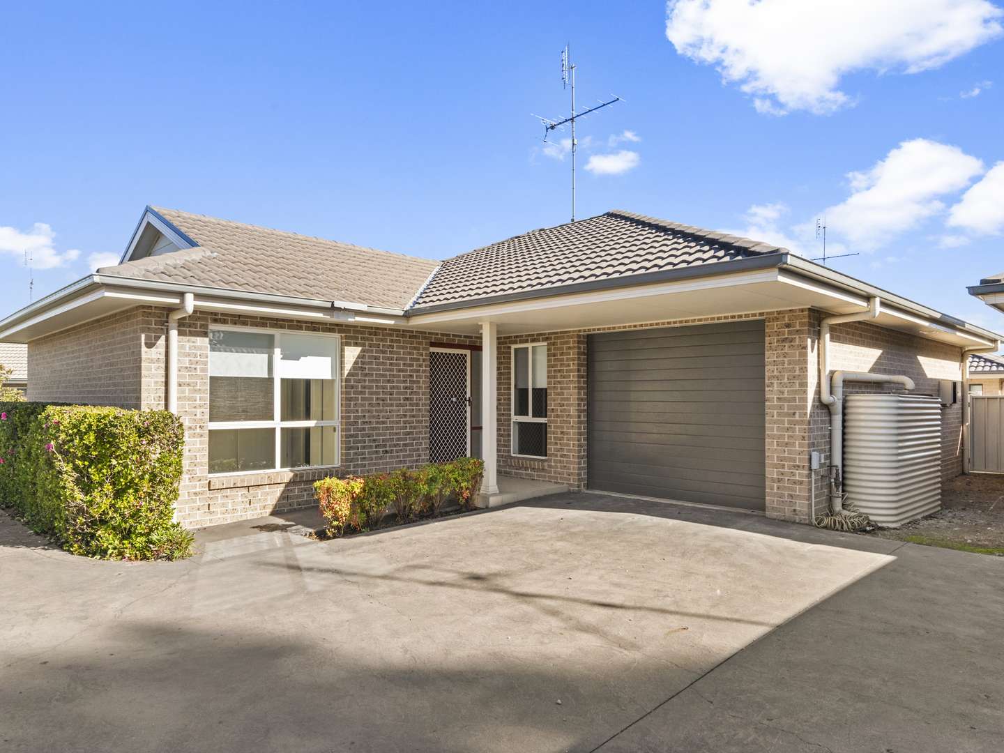 64/25 Tylers Road, Waratah Highlands Village