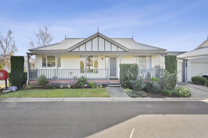 Spacious Two-Bedroom Delight!