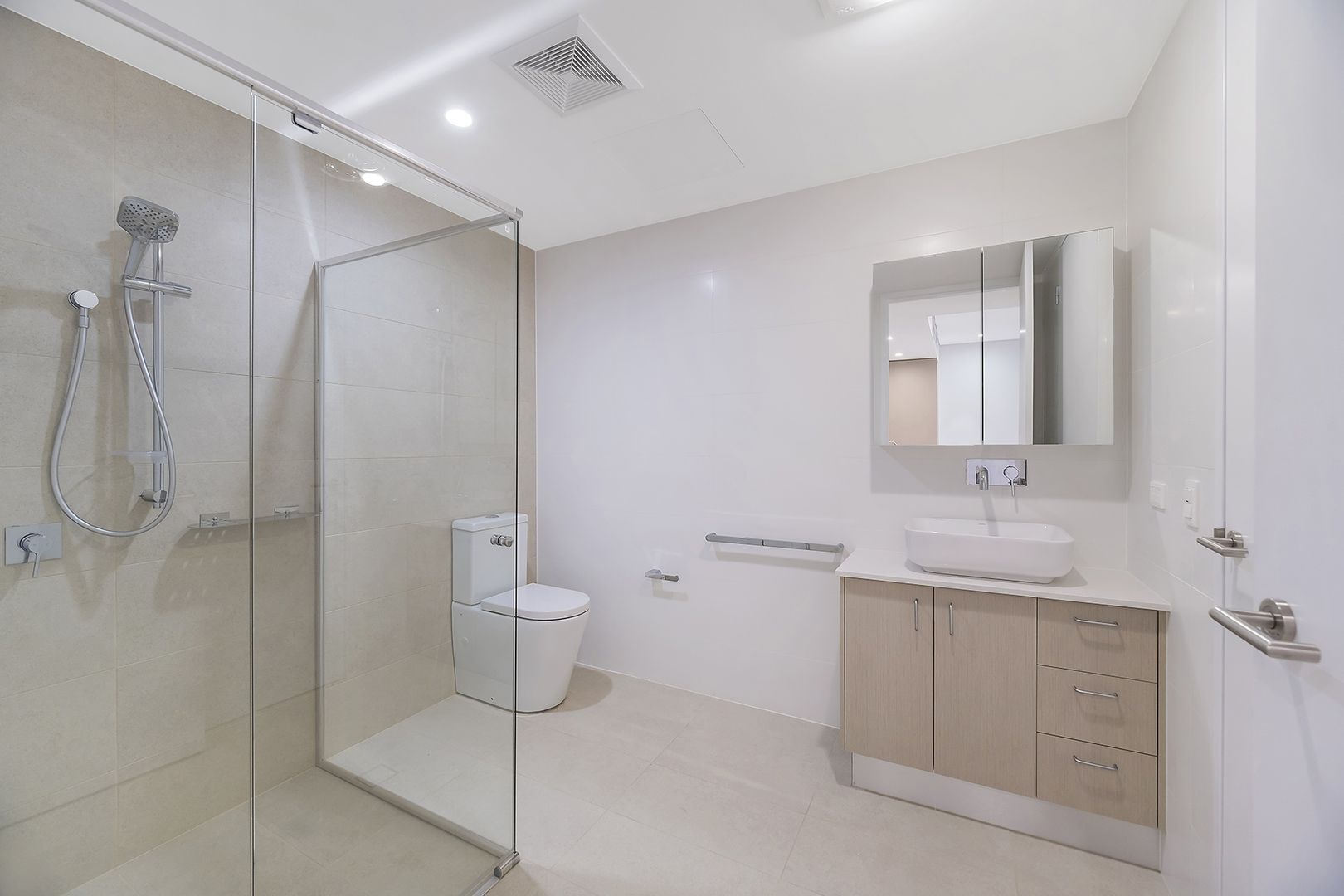 Jacaranda 1 Bedroom Apartment from $632,500 - ONLY 1 REMAINING