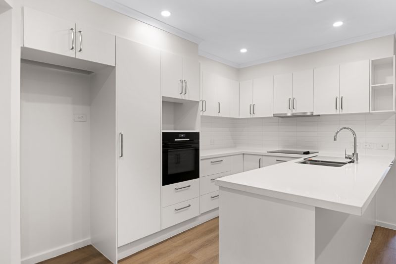 Fully renovated 2 bedroom unit in private section of village