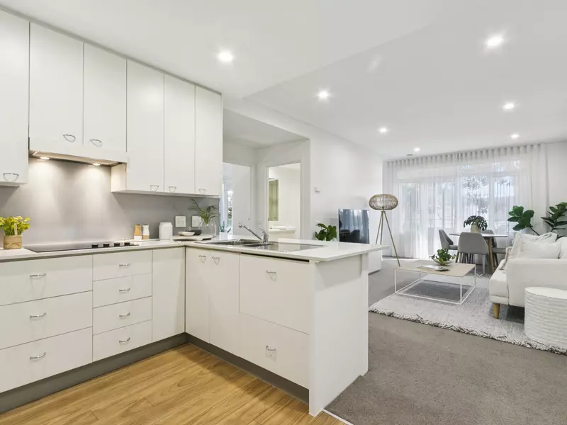 Terrace-Style Living with Sunlit Spaces in Brighton