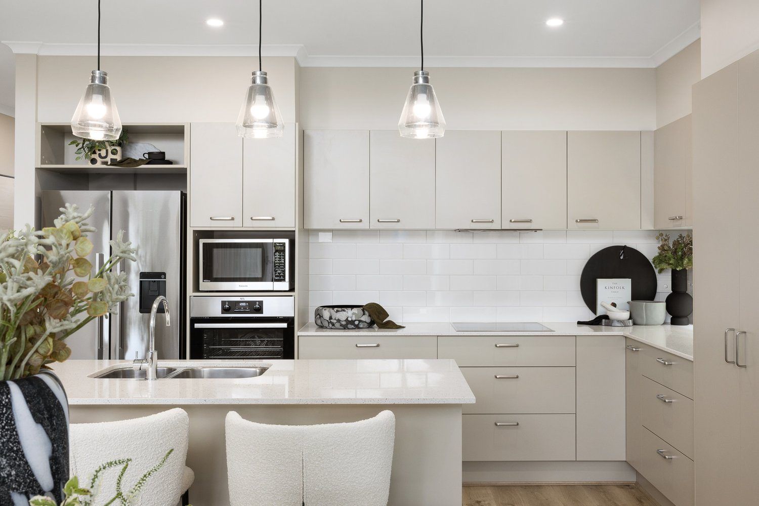 Open plan living to relax and enjoy