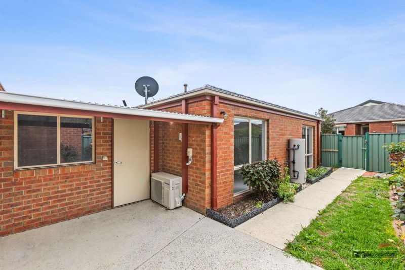 2 bedroom unit w/ garage - ready to move in and enjoy retirement