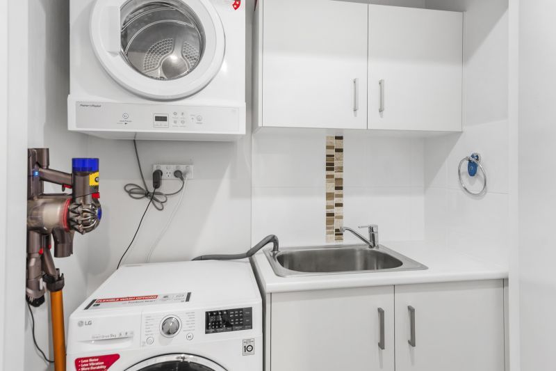 Bright Three Bedroom Home!