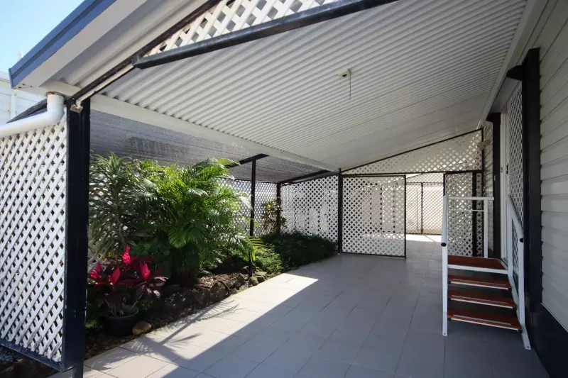 Tweed Broadwater Village, an Over 50’s Pet Friendly Lifestyle Village. 